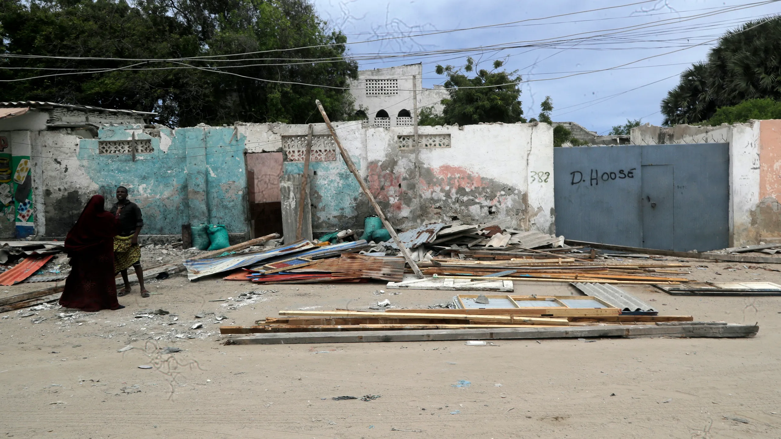 Deadly Hotel Attack in Mogadishu Claims 32 Lives