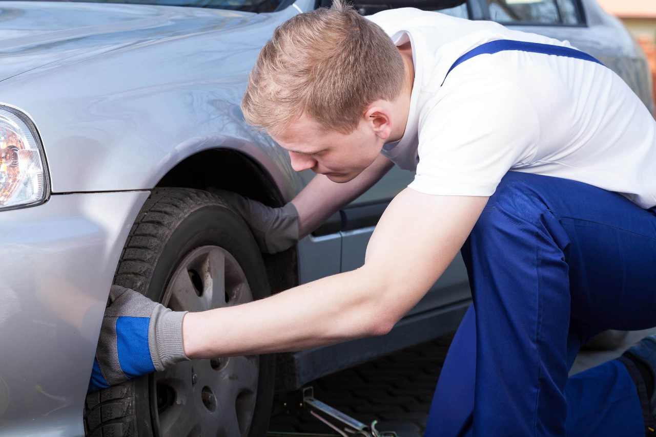 Repairing Vehicle