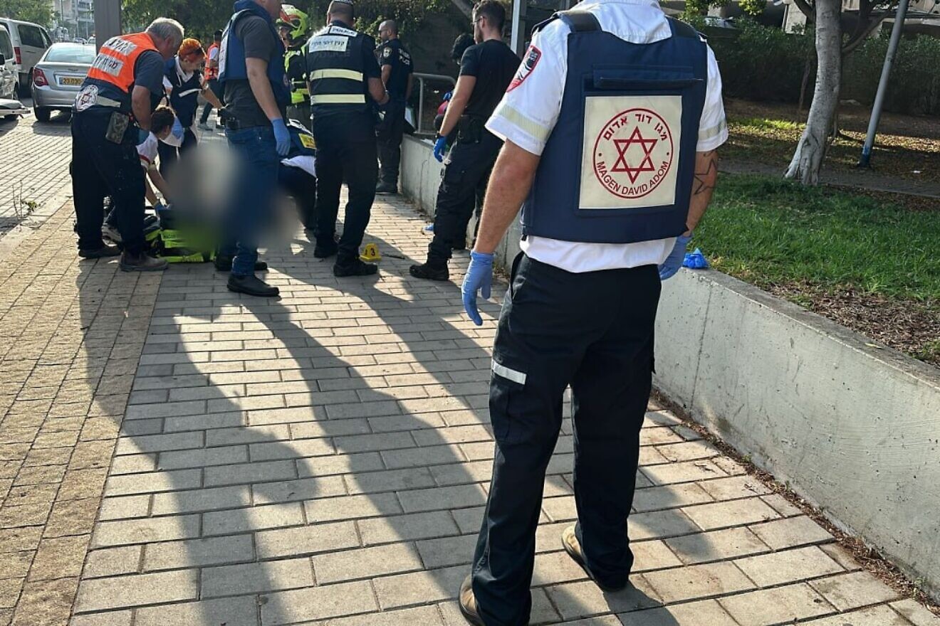 Two Killed in Stabbing Attack in Israeli City of Holon